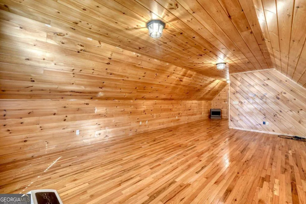 74 Timber LN Blairsville, GA 30512