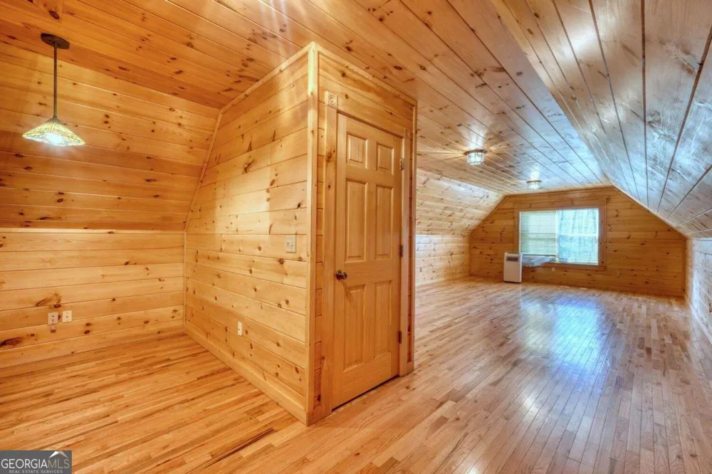 74 Timber LN Blairsville, GA 30512