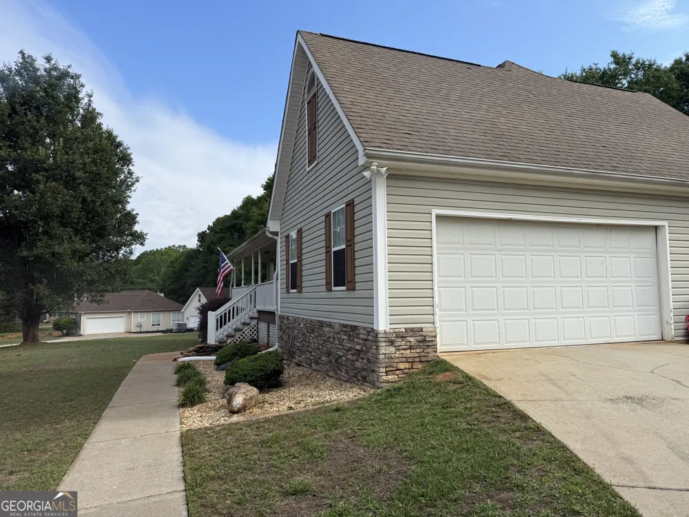 71 Williamson TRCE Williamson, GA 30292