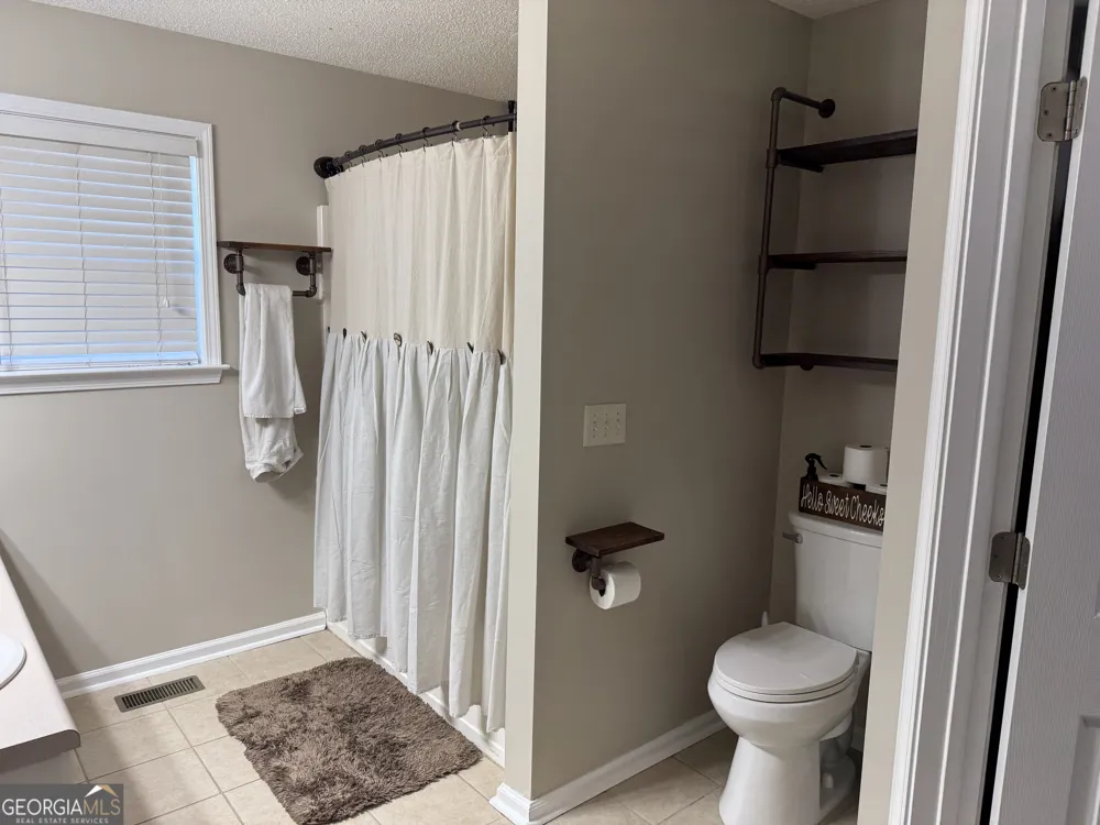 71 Williamson TRCE Williamson, GA 30292