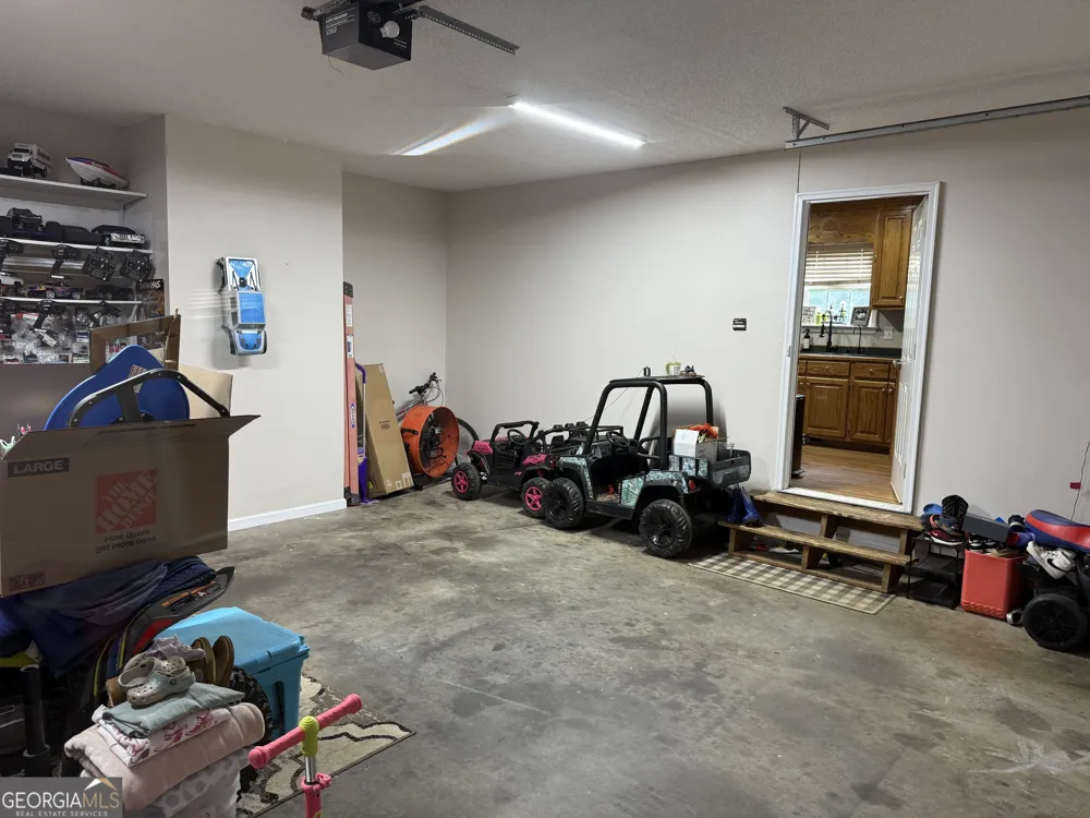 71 Williamson TRCE Williamson, GA 30292