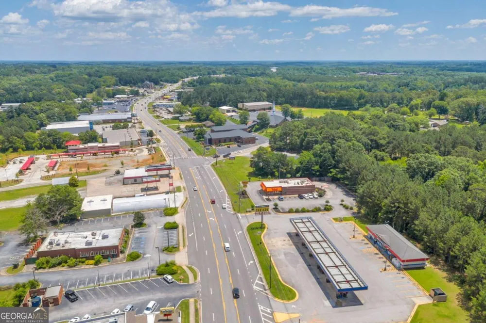 1600 Big A RD Toccoa, GA 30577