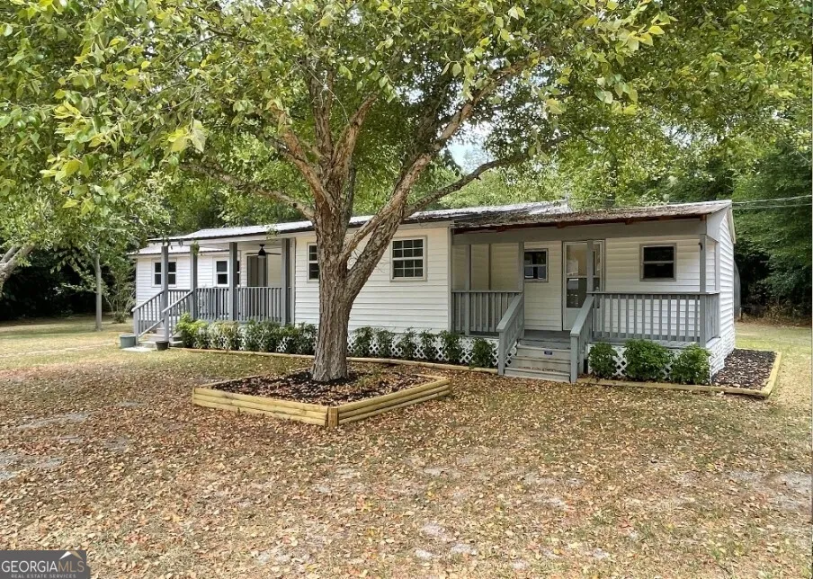 623 Virginia AVE Millen, GA 30442