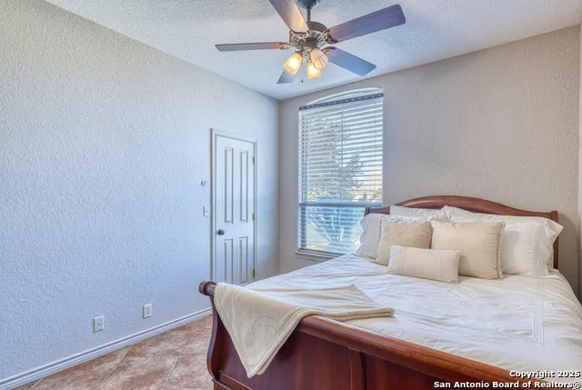 3 BRIAR COURT Uvalde, TX 78801