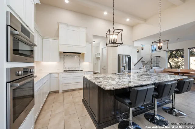 7106 Bluff Run San Antonio, TX 78257
