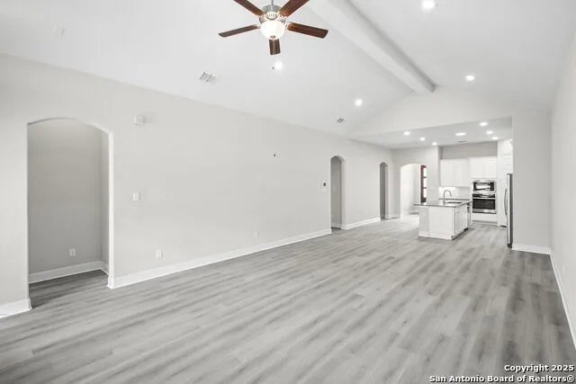 139 Bedingfeld Shavano Park, TX 78231