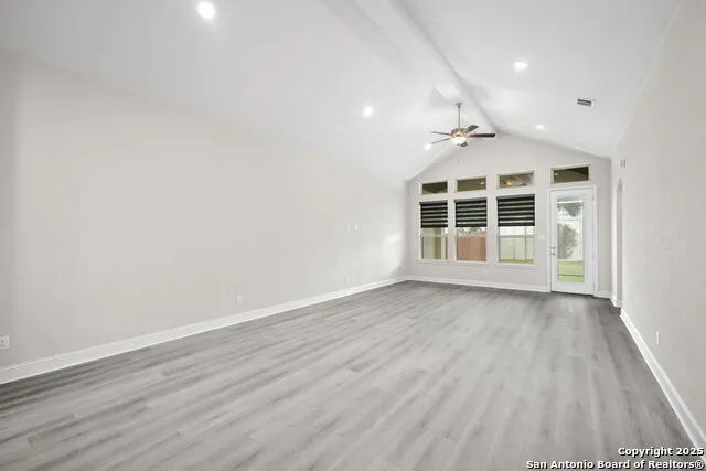 139 Bedingfeld Shavano Park, TX 78231