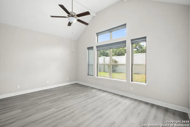 139 Bedingfeld Shavano Park, TX 78231