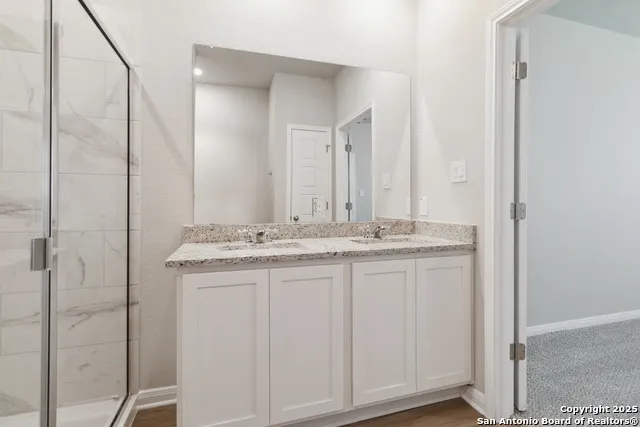 492 Caymus Dr Buda, TX 78610