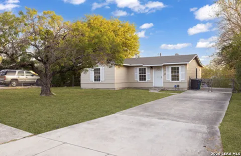 430 DEMYA DR