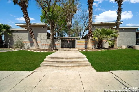 255 E Rampart Unit 211