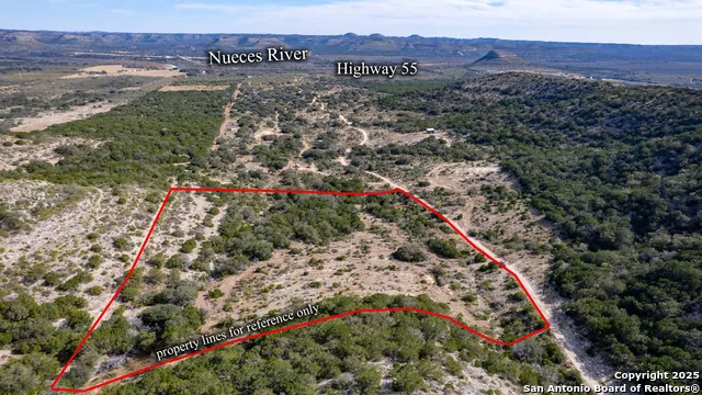 22189 State Hwy 55 Uvalde, TX 78801