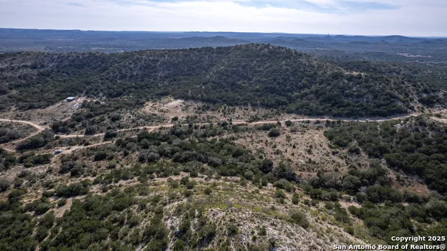 22189 State Hwy 55 Uvalde, TX 78801