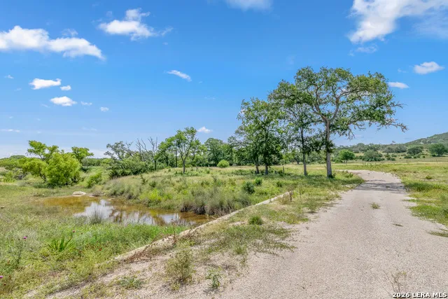 300 Peterson Farm Rd Kerrville, TX 78028