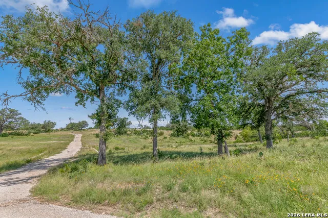 300 Peterson Farm Rd Kerrville, TX 78028