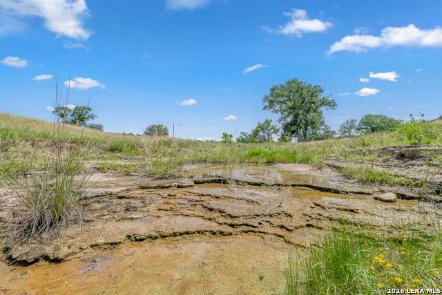 300 Peterson Farm Rd Kerrville, TX 78028