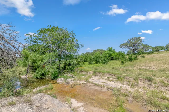 300 Peterson Farm Rd Kerrville, TX 78028