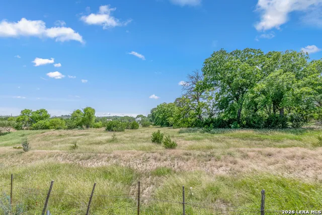 300 Peterson Farm Rd Kerrville, TX 78028