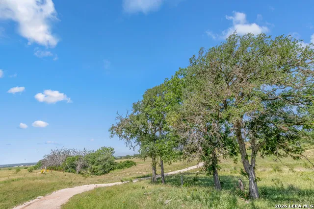 300 Peterson Farm Rd Kerrville, TX 78028