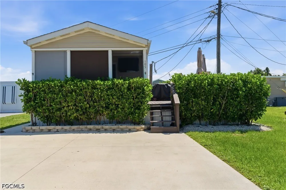 Palm Beach Boulevard #105 Fort Myers, FL 33905