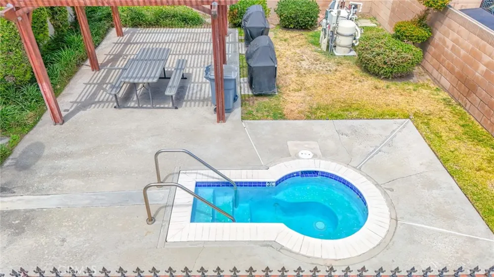 15927 Santa Ana Avenue #3 Bellflower, CA 90706