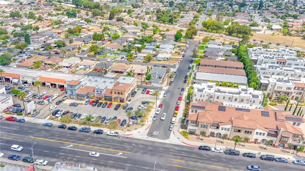 15927 Santa Ana Avenue #3 Bellflower, CA 90706