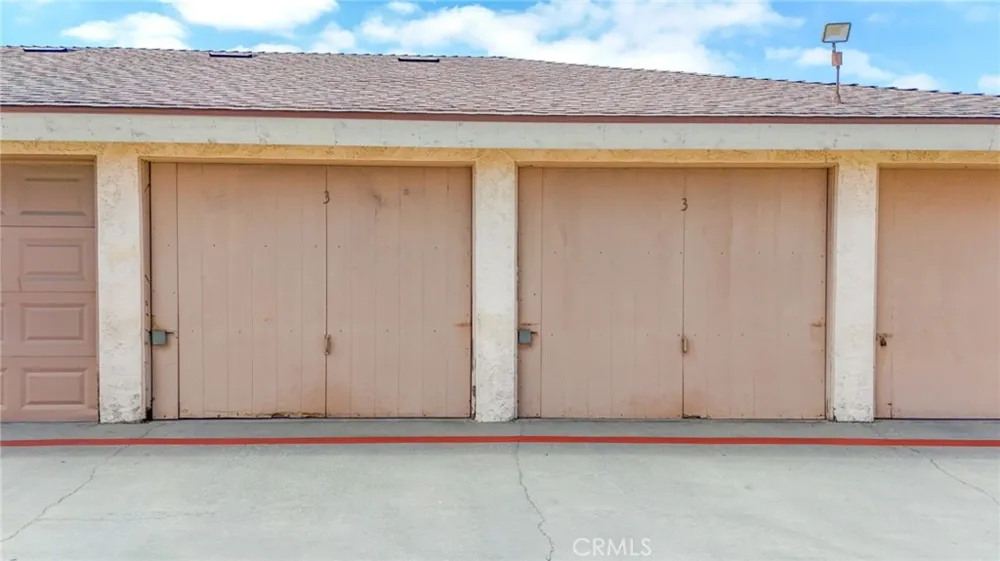 15927 Santa Ana Avenue #3 Bellflower, CA 90706