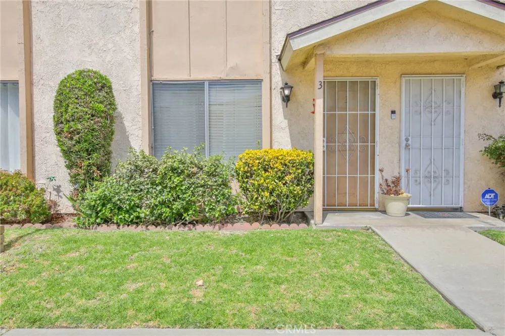 15927 Santa Ana Avenue #3 Bellflower, CA 90706