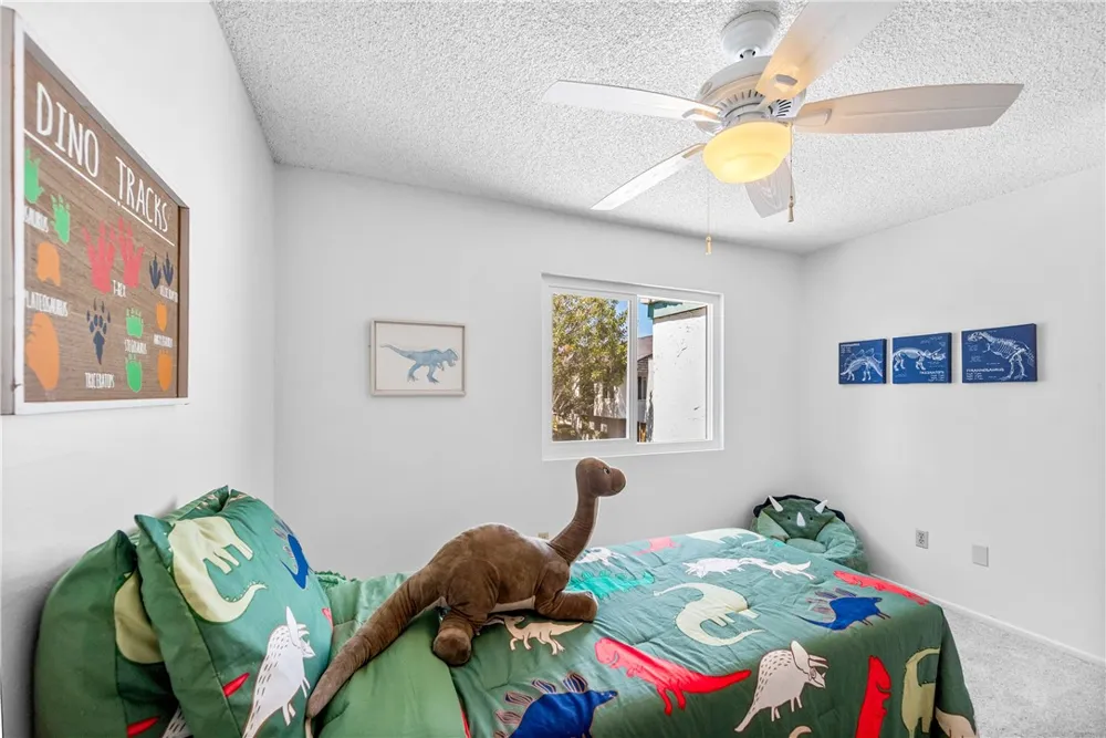 6823 Danvers Garden Grove, CA 92845