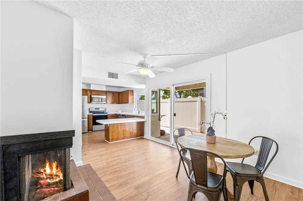 6823 Danvers Garden Grove, CA 92845