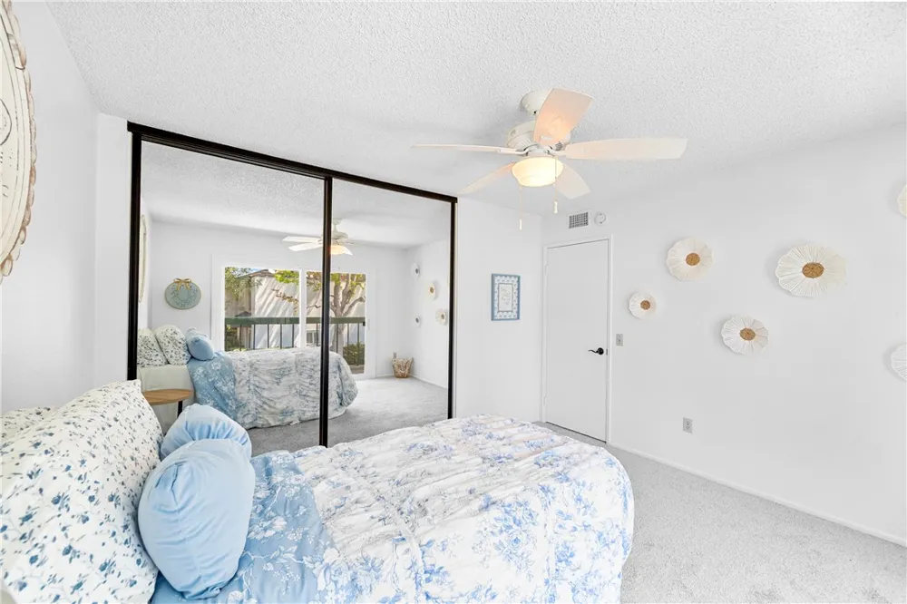 6823 Danvers Garden Grove, CA 92845