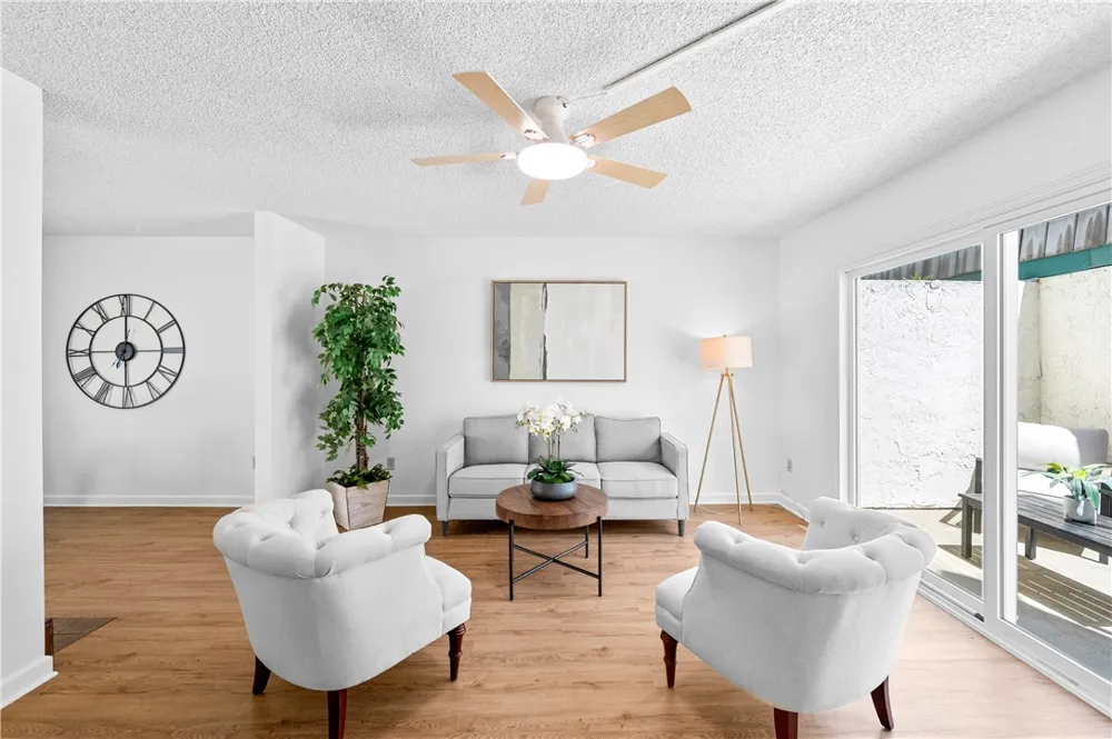 6823 Danvers Garden Grove, CA 92845