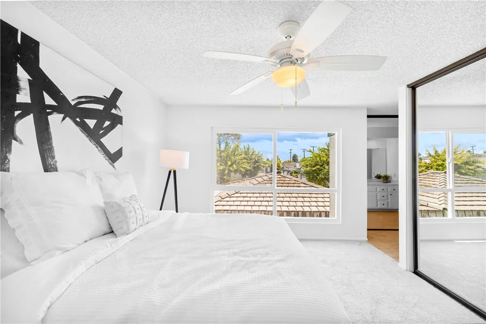 6823 Danvers Garden Grove, CA 92845