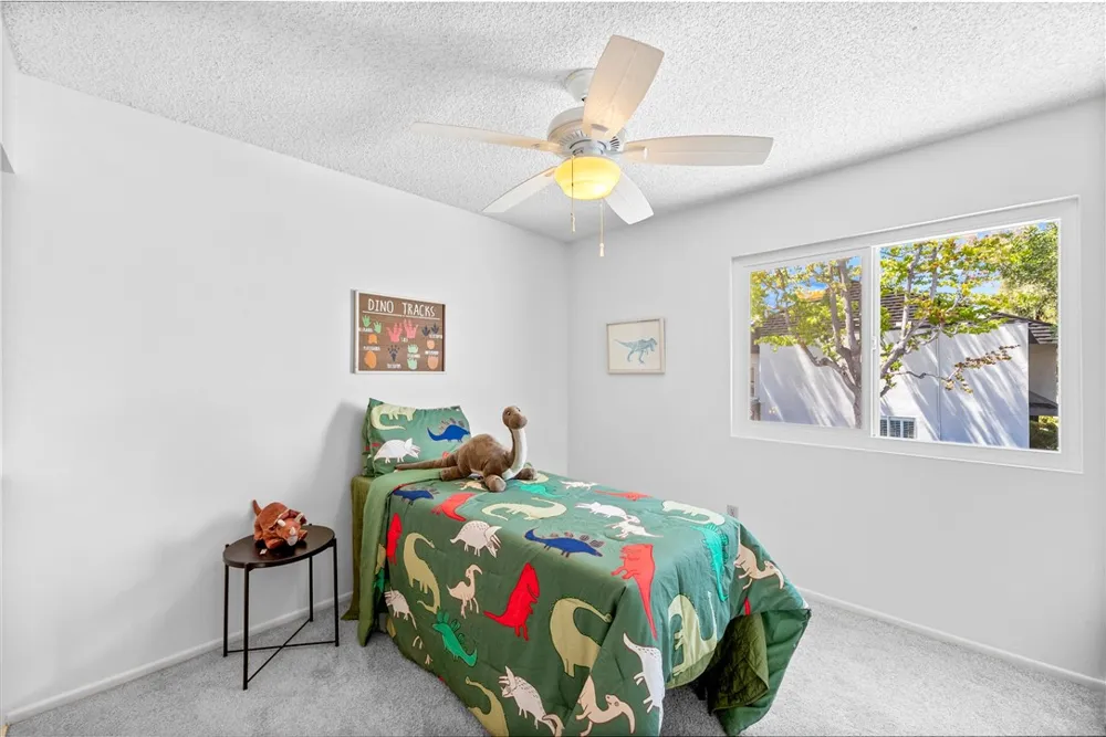 6823 Danvers Garden Grove, CA 92845