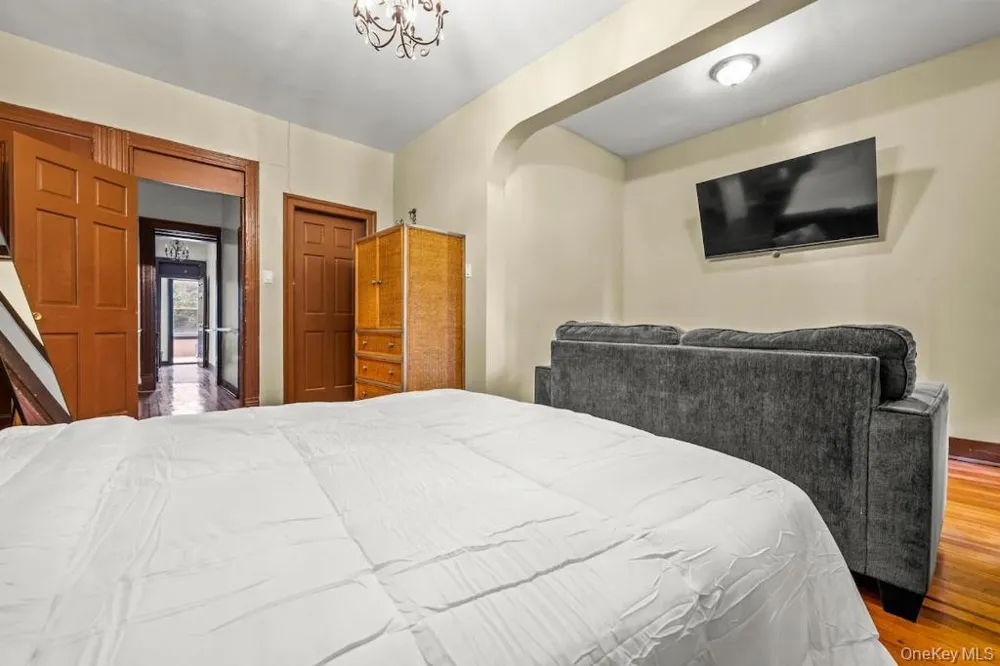 3121 Sedgwick Avenue Bronx, NY 10463
