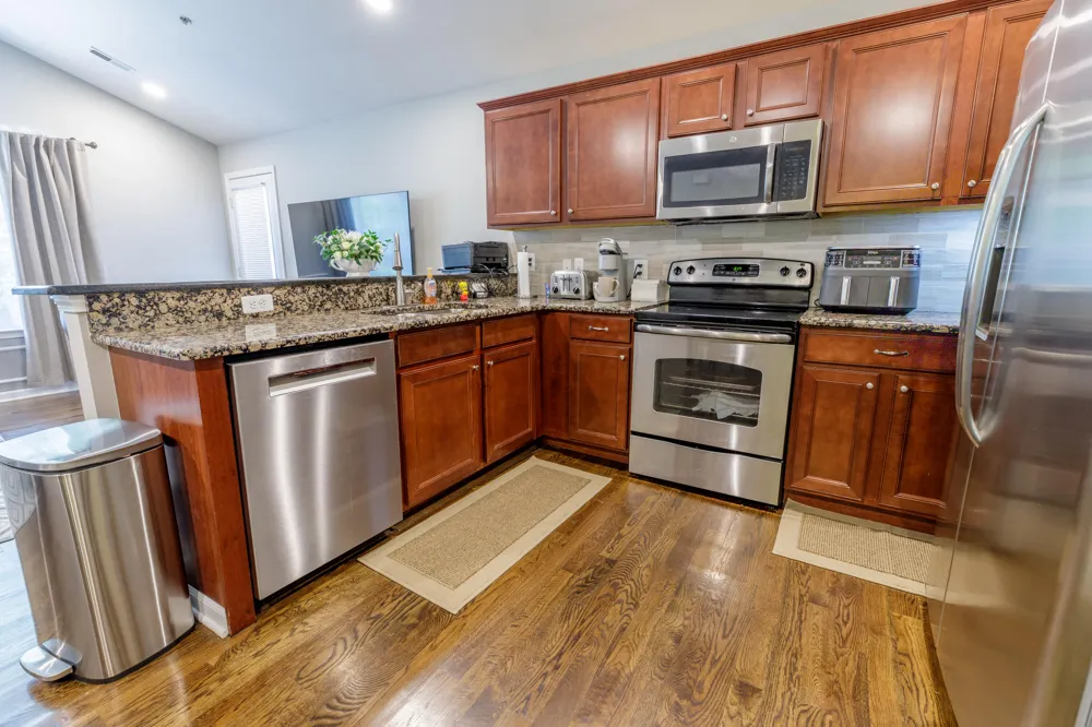11355 Woods Drive Utica, MI 48317