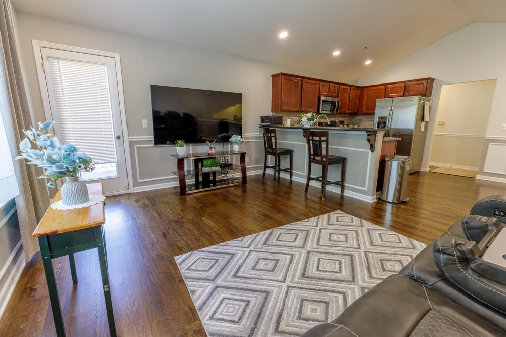 11355 Woods Drive Utica, MI 48317