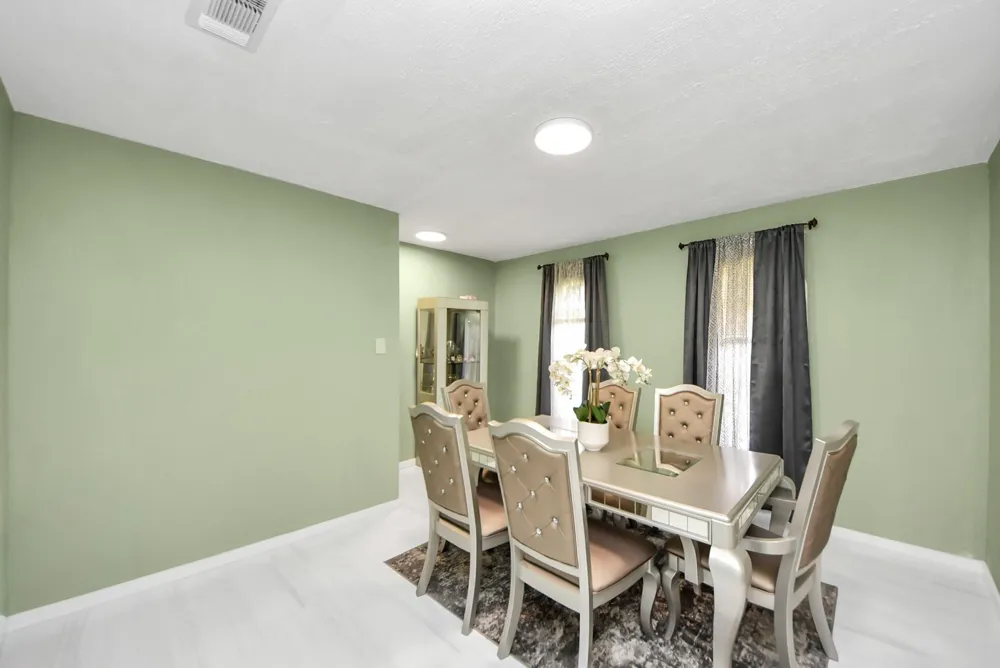 5241 County Road 819 Brazoria, TX 77422