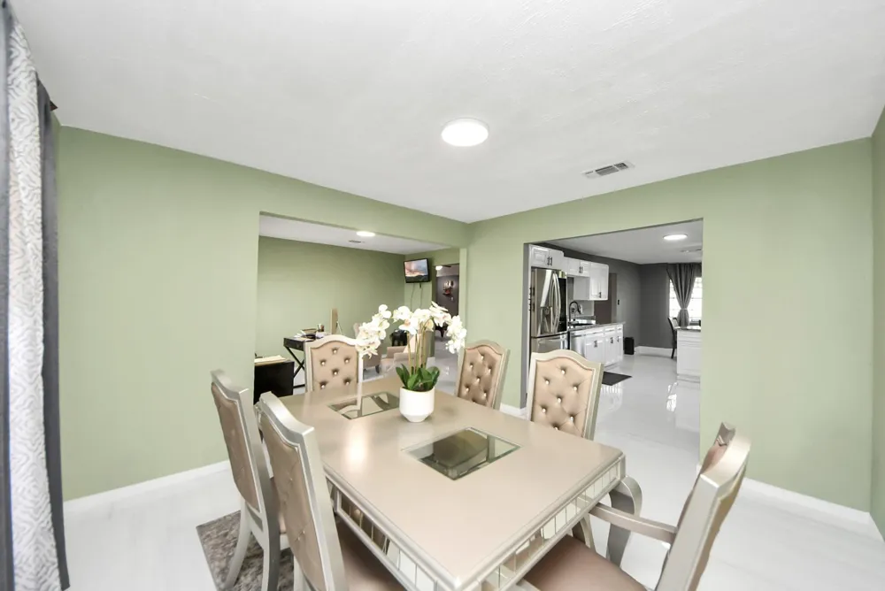 5241 County Road 819 Brazoria, TX 77422