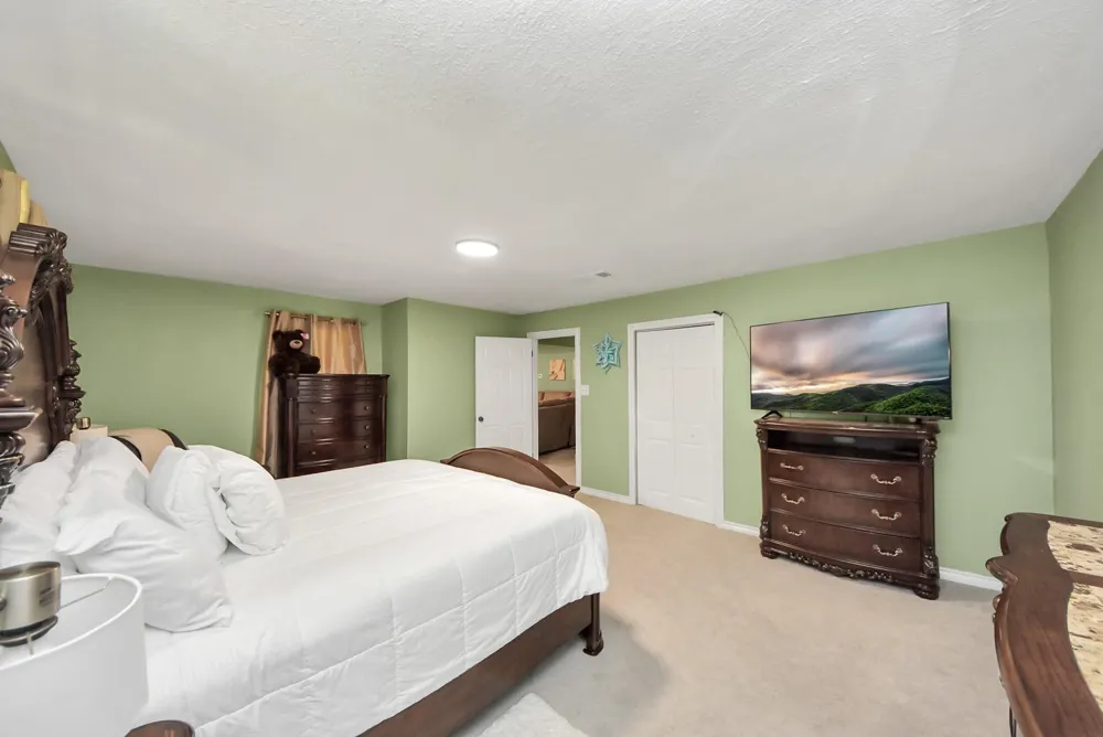 5241 County Road 819 Brazoria, TX 77422