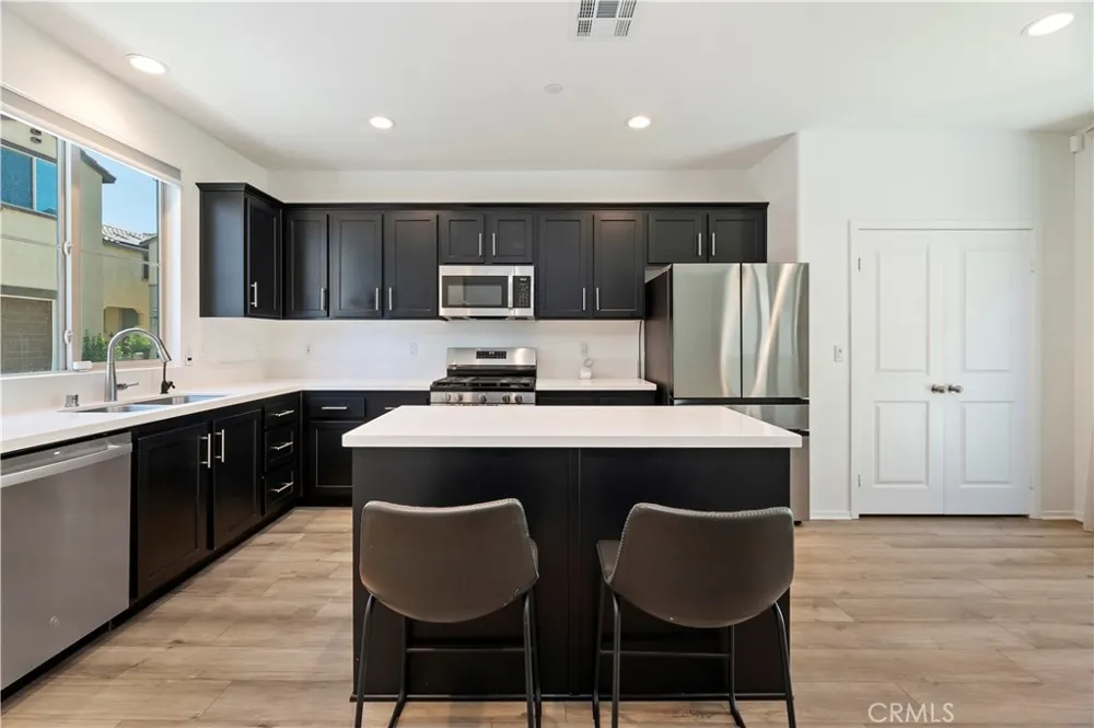 31709 Stauton Way Winchester, CA 92596