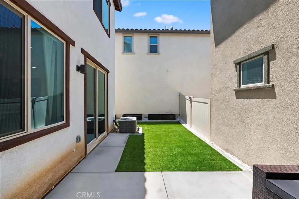 31709 Stauton Way Winchester, CA 92596