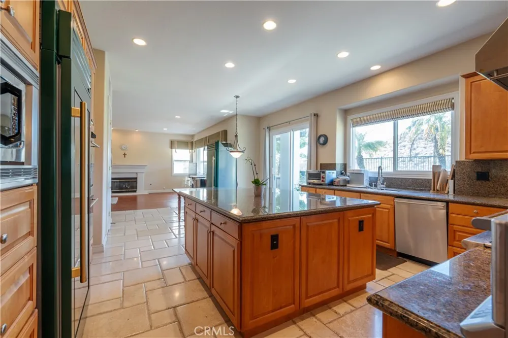 17405 S Vinwood Lane S Yorba Linda, CA 92886