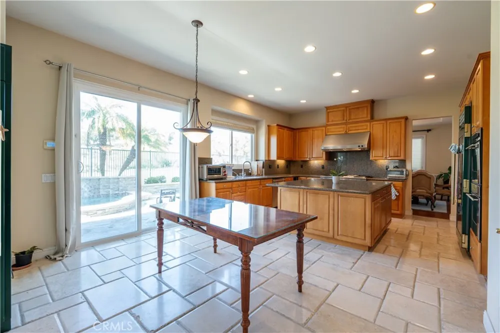 17405 S Vinwood Lane S Yorba Linda, CA 92886