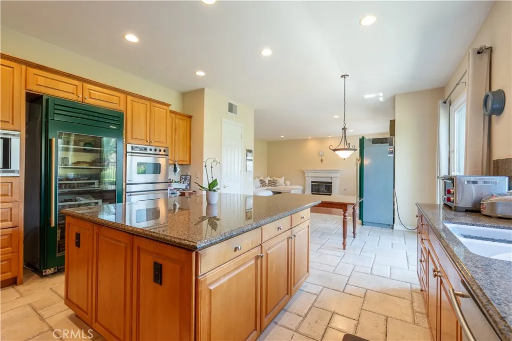 17405 S Vinwood Lane S Yorba Linda, CA 92886