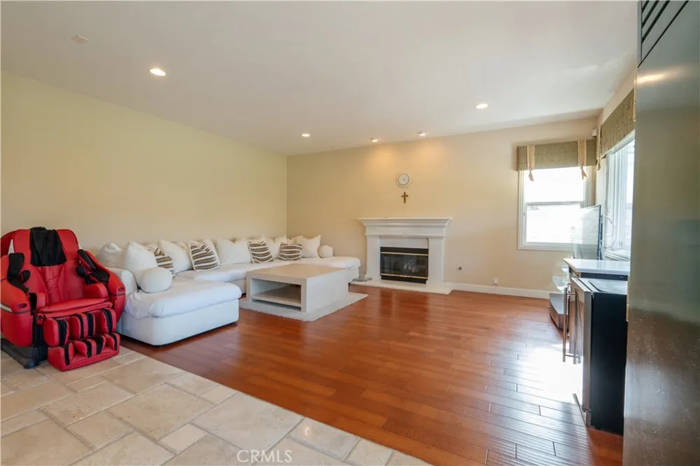 17405 S Vinwood Lane S Yorba Linda, CA 92886