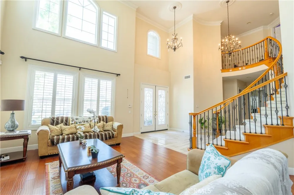 17405 S Vinwood Lane S Yorba Linda, CA 92886