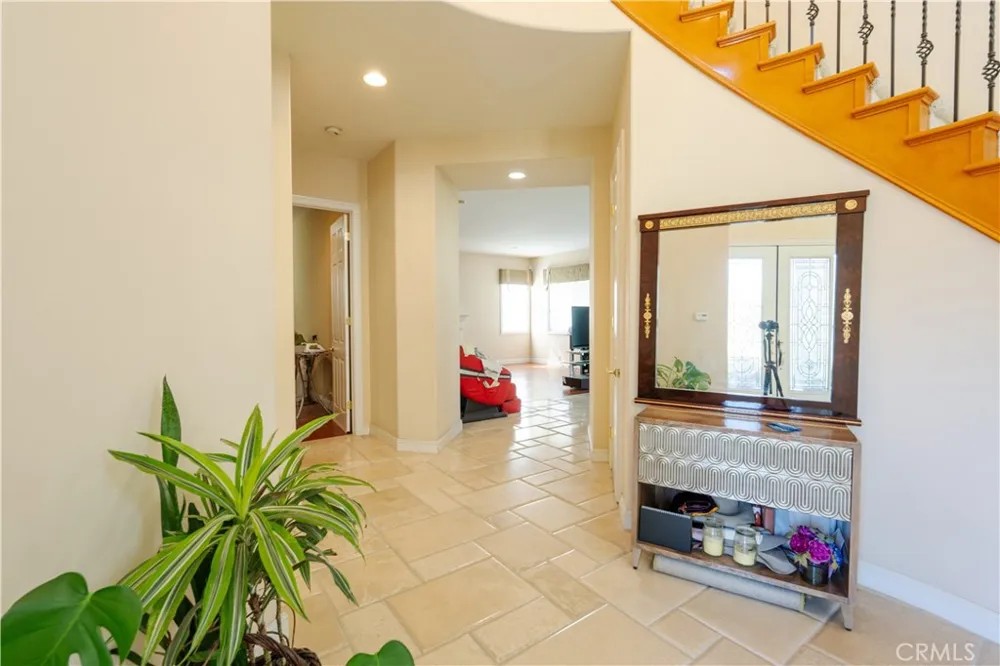 17405 S Vinwood Lane S Yorba Linda, CA 92886