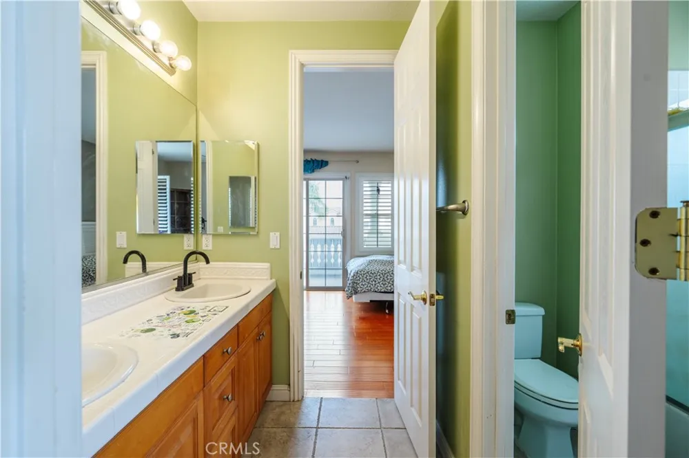 17405 S Vinwood Lane S Yorba Linda, CA 92886