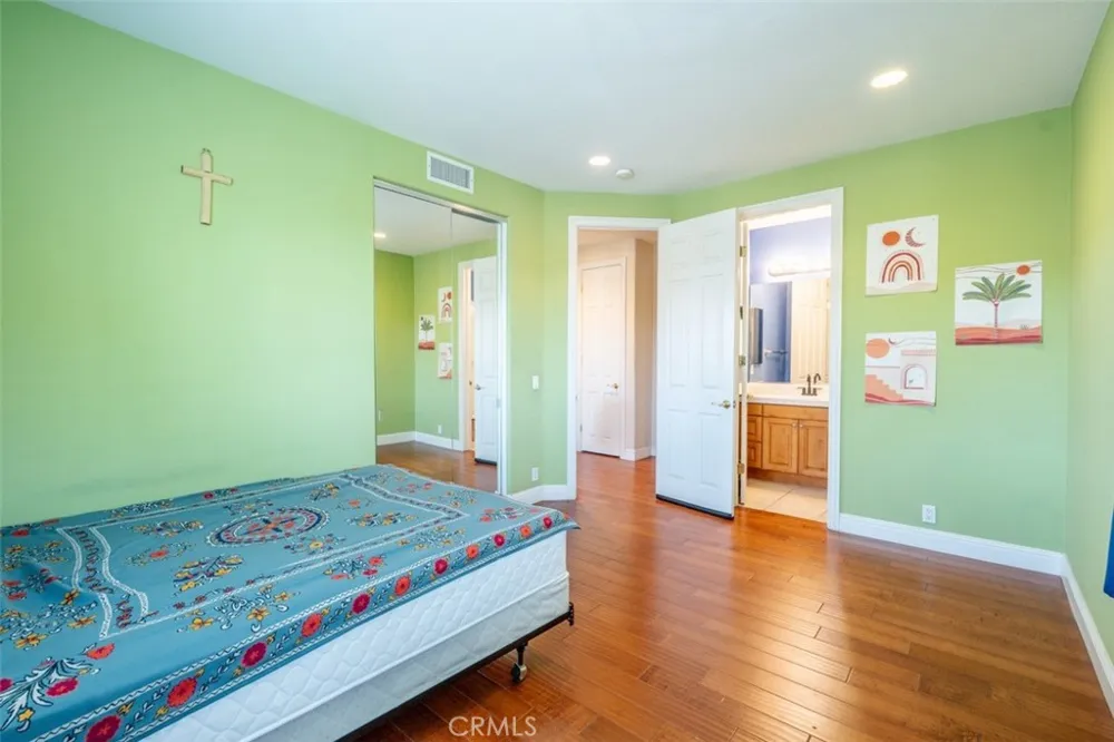 17405 S Vinwood Lane S Yorba Linda, CA 92886